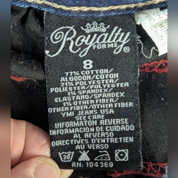Royalty Mid Rise Size 8 Embroidered Jeans Distressed Beautiful - Picture 11 of 15